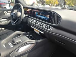 Mercedes-Benz GLS GLS 450 4MATIC SUV 2026 — side view