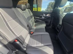 Mercedes-Benz GLS GLS 450 4MATIC SUV 2026 — side view