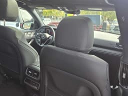 Mercedes-Benz GLS GLS 450 4MATIC SUV 2026 — side view