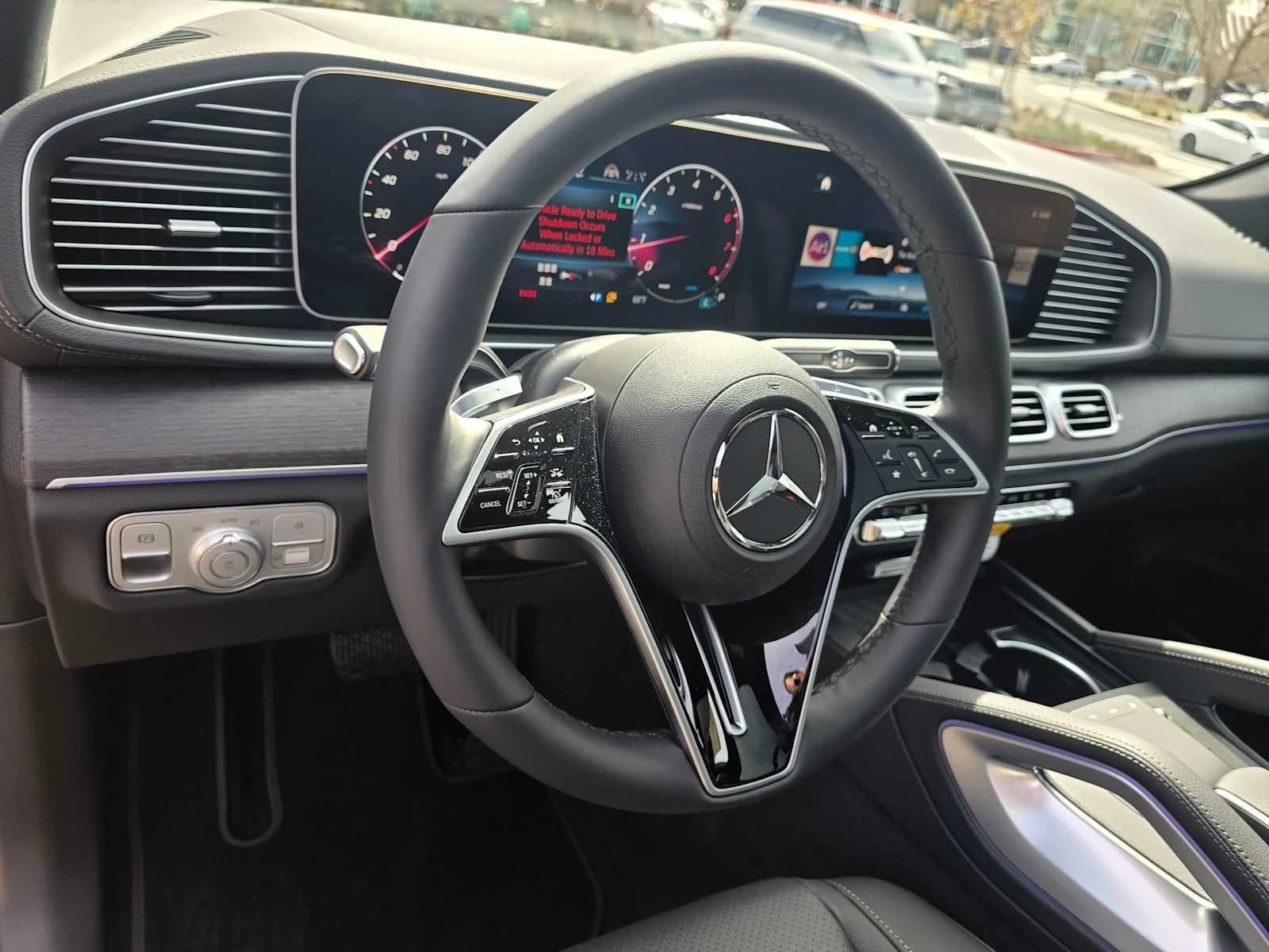 Mercedes-Benz GLS GLS 450 4MATIC SUV 2026 — side view