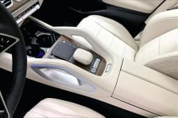 Mercedes-Benz GLS GLS 450 4MATIC SUV 2026 — side view