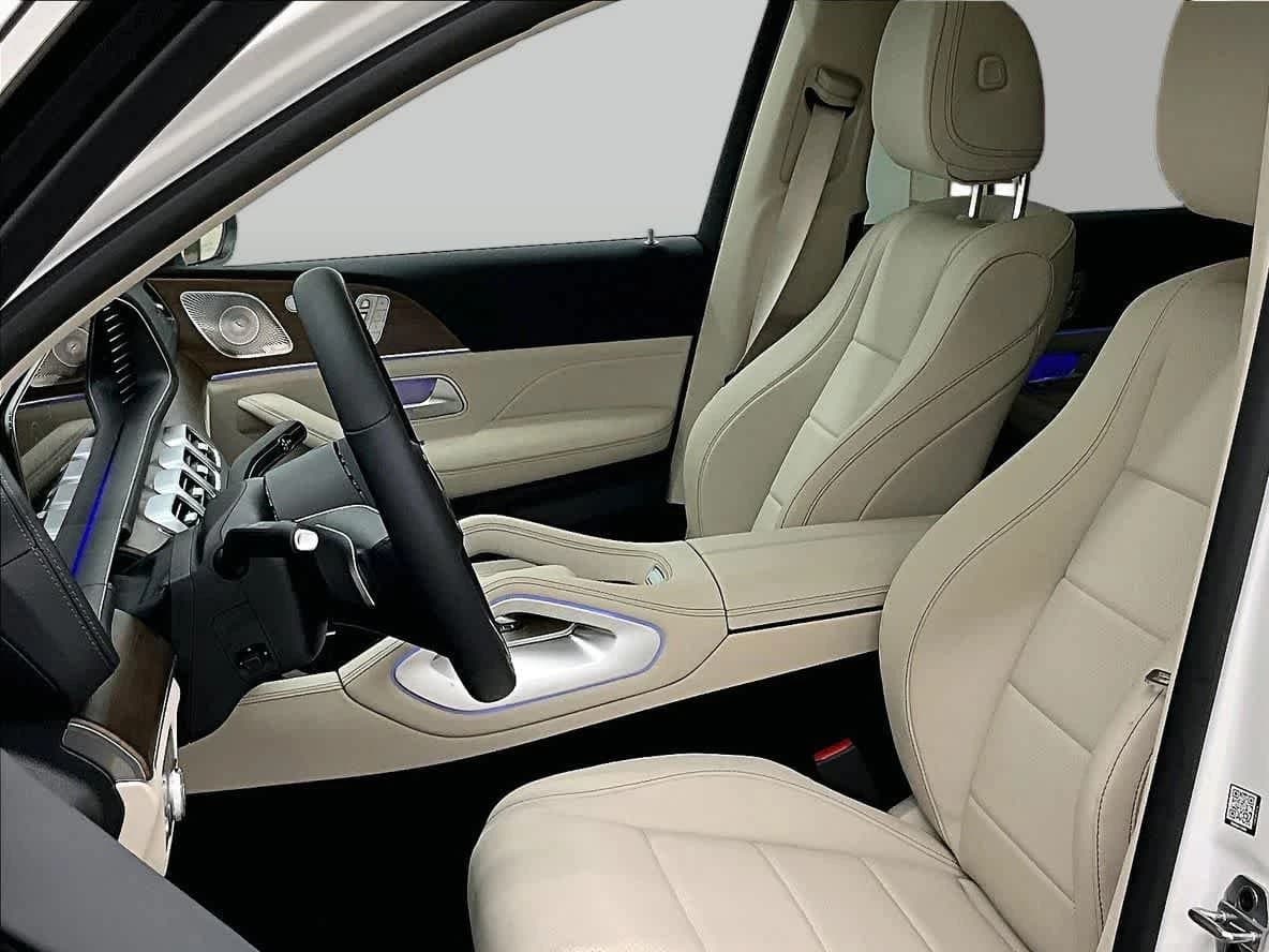 Mercedes-Benz GLS GLS 450 4MATIC SUV 2026 — side view