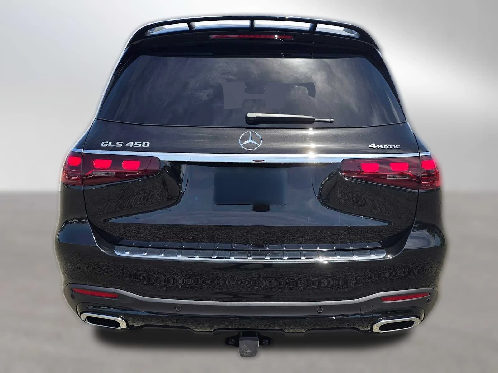 Mercedes-Benz GLS GLS 450 4MATIC SUV 2026 — side view