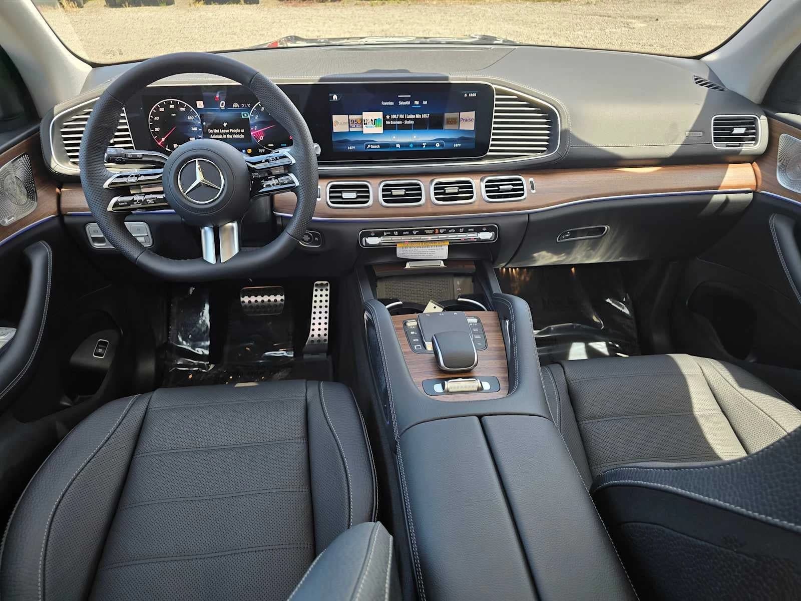 Mercedes-Benz GLS GLS 450 4MATIC SUV 2026 — side view