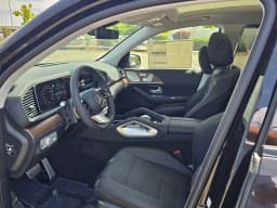 Mercedes-Benz GLS GLS 450 4MATIC SUV 2026 — side view