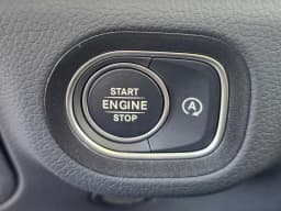 Mercedes-Benz GLS GLS 450 4MATIC SUV 2026 — side view