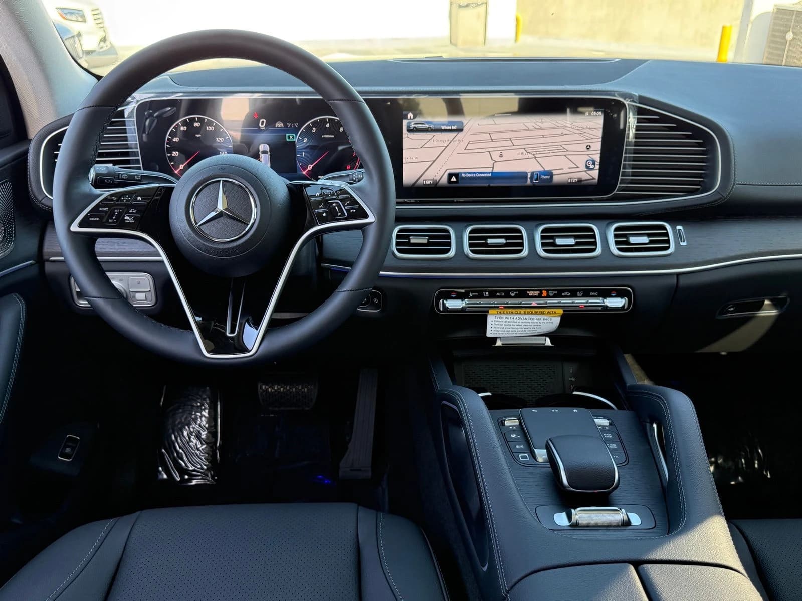 Mercedes-Benz GLS GLS 450 4MATIC SUV 2026 — side view