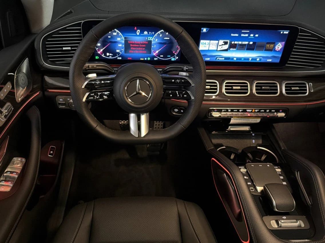 Mercedes-Benz GLS GLS 450 4MATIC SUV 2026 — side view