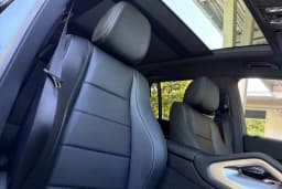 Mercedes-Benz GLS GLS 450 4MATIC SUV 2026 — side view