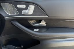Mercedes-Benz GLS GLS 450 4MATIC SUV 2026 — side view