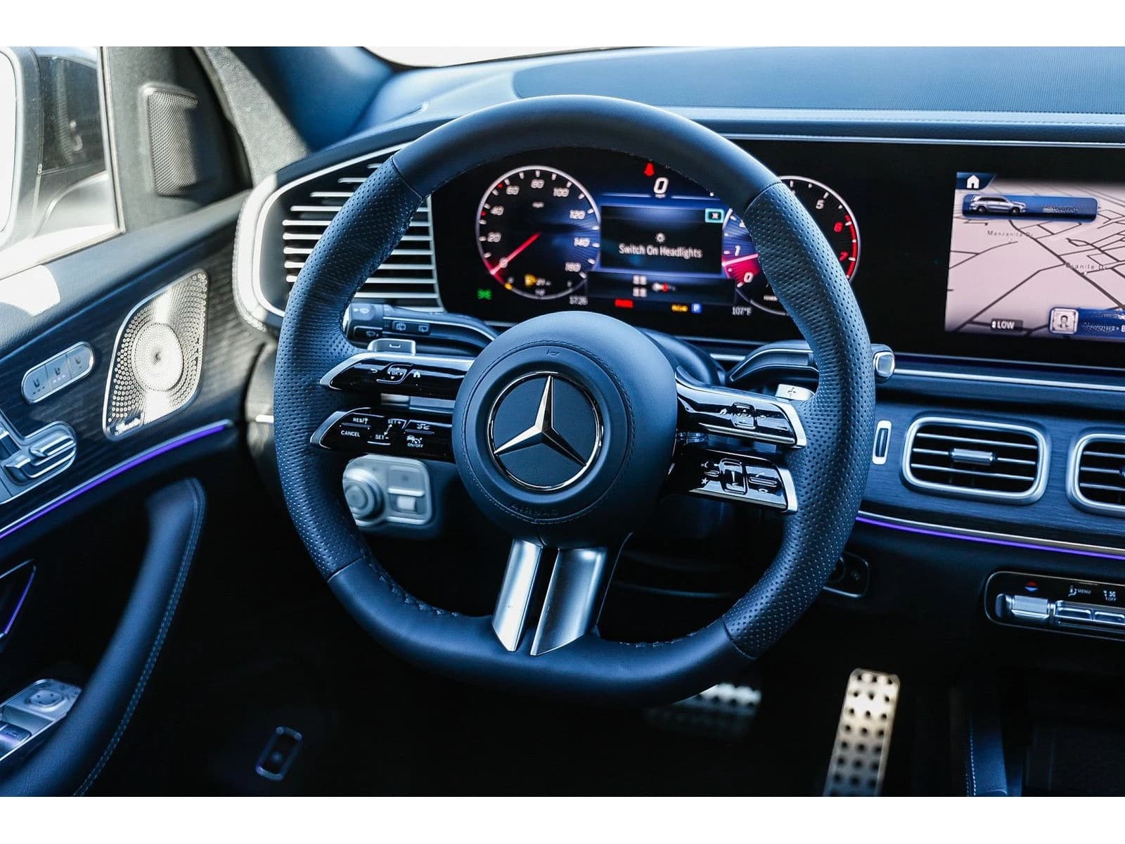 Mercedes-Benz GLS GLS 450 4MATIC SUV 2026 — side view