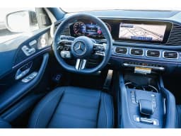 Mercedes-Benz GLS GLS 450 4MATIC SUV 2026 — side view