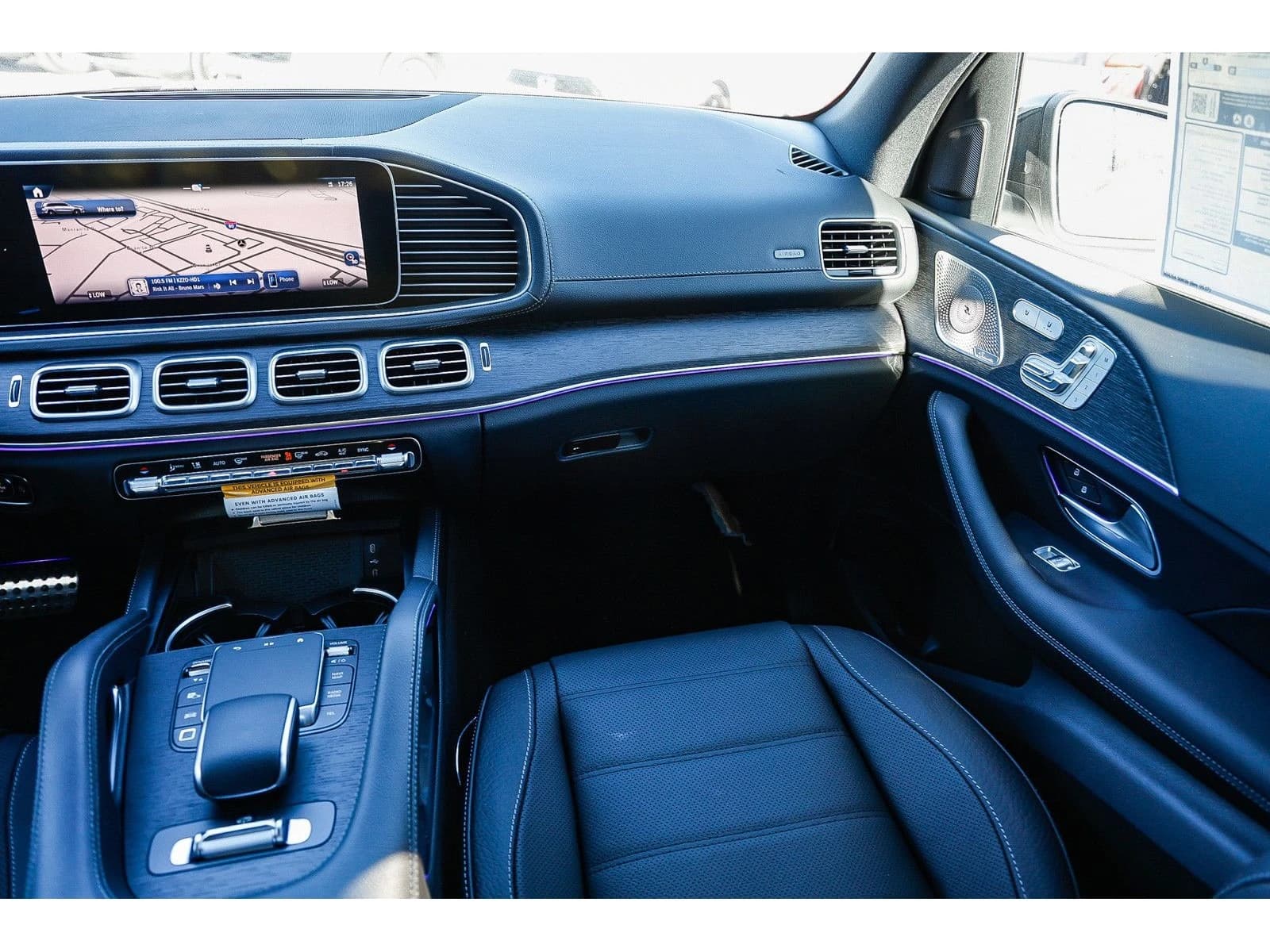 Mercedes-Benz GLS GLS 450 4MATIC SUV 2026 — side view