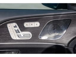 Mercedes-Benz GLS GLS 450 4MATIC SUV 2026 — side view
