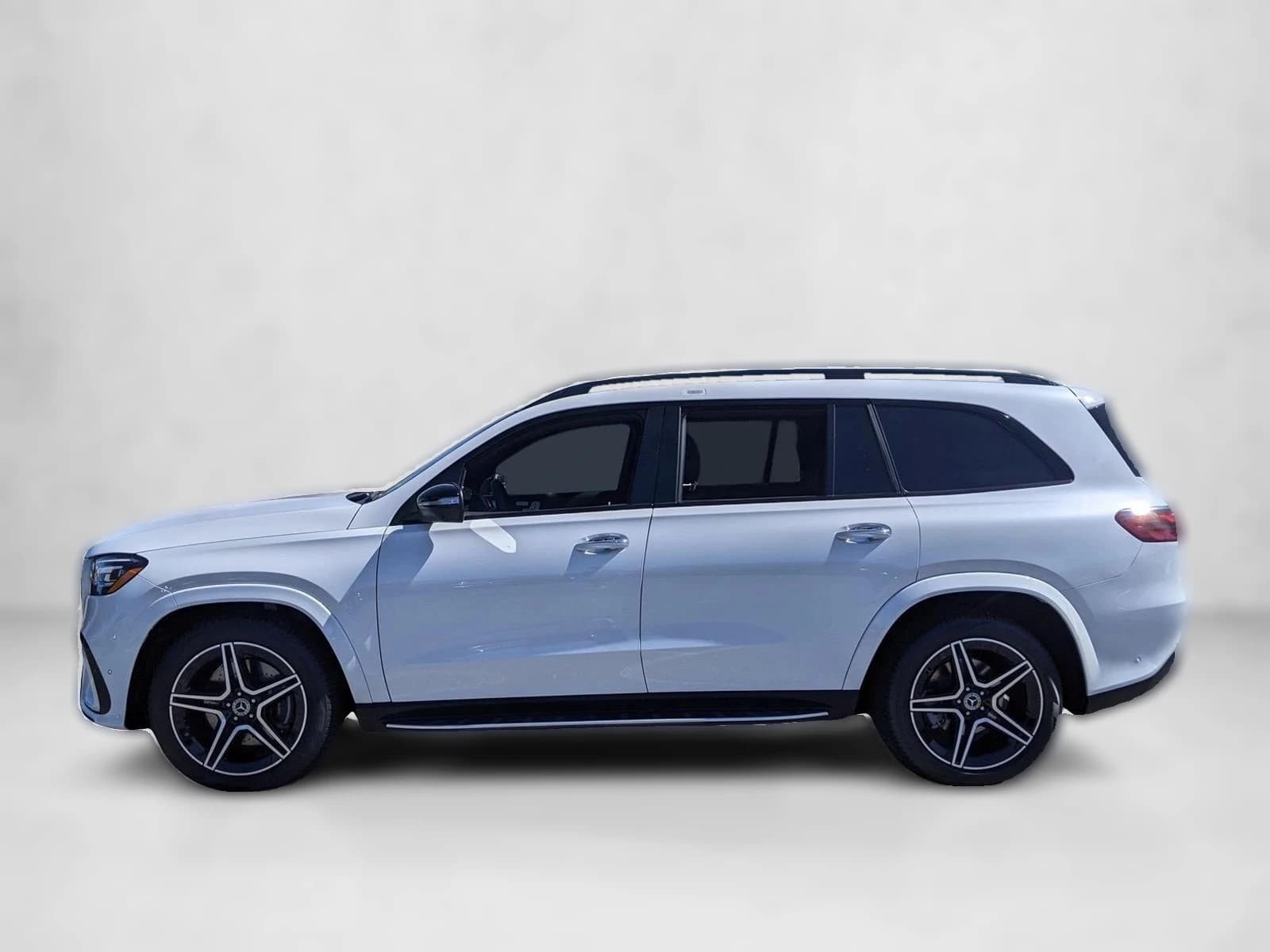 Mercedes-Benz GLS GLS 450 4MATIC SUV 2026 — side view