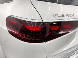 Mercedes-Benz GLS GLS 450 4MATIC SUV 2026 — side view