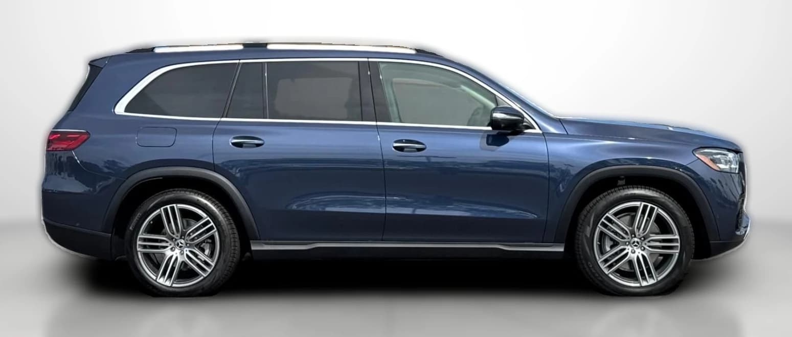 Mercedes-Benz GLS GLS 450 4MATIC SUV 2026 — side view