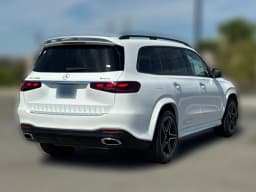 Mercedes-Benz GLS GLS 450 4MATIC SUV 2026 — side view