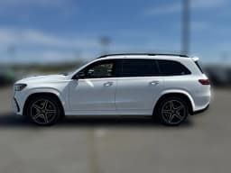Mercedes-Benz GLS GLS 450 4MATIC SUV 2026 — side view