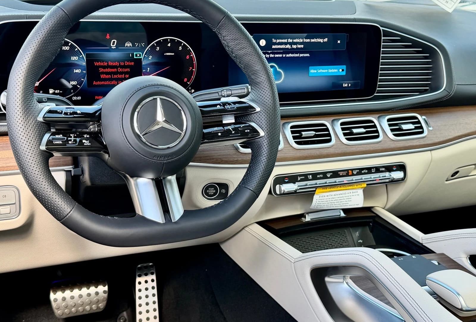 Mercedes-Benz GLS GLS 450 4MATIC SUV 2026 — side view