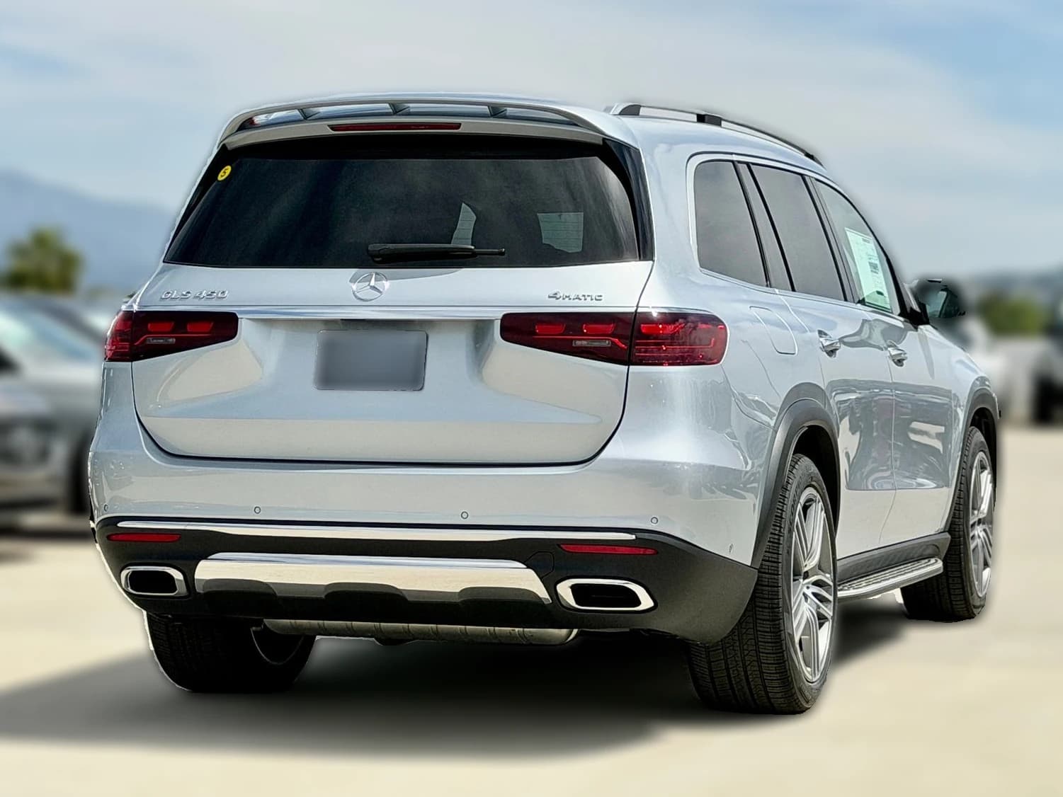 Mercedes-Benz GLS GLS 450 4MATIC SUV 2026 — side view