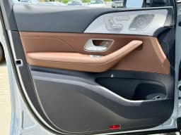 Mercedes-Benz GLS GLS 450 4MATIC SUV 2026 — side view