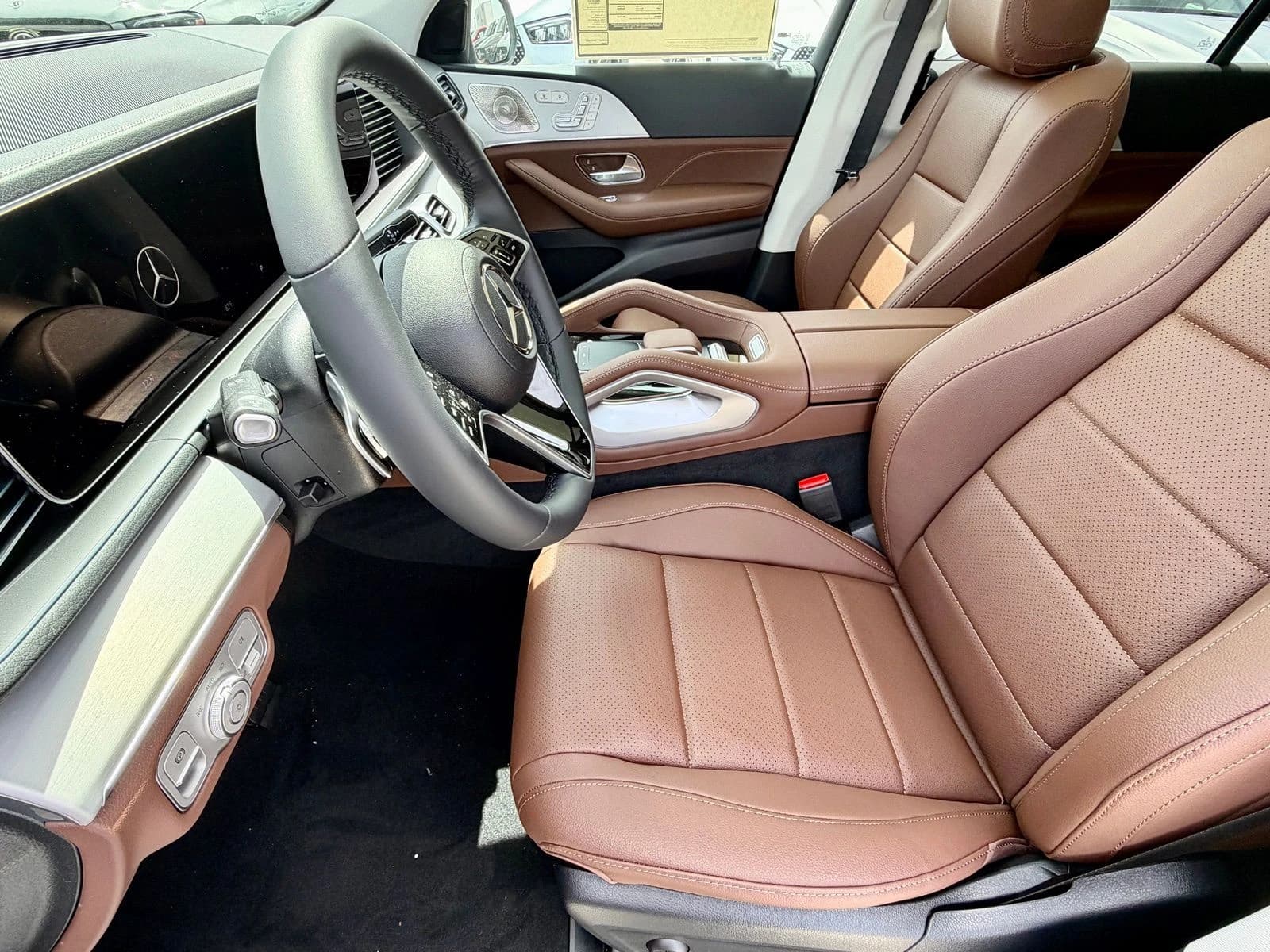 Mercedes-Benz GLS GLS 450 4MATIC SUV 2026 — side view
