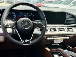 Mercedes-Benz GLS GLS 450 4MATIC SUV 2026 — side view