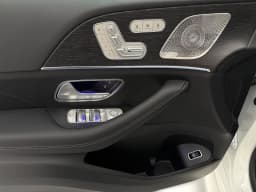 Mercedes-Benz GLS GLS 450 4MATIC SUV 2026 — side view