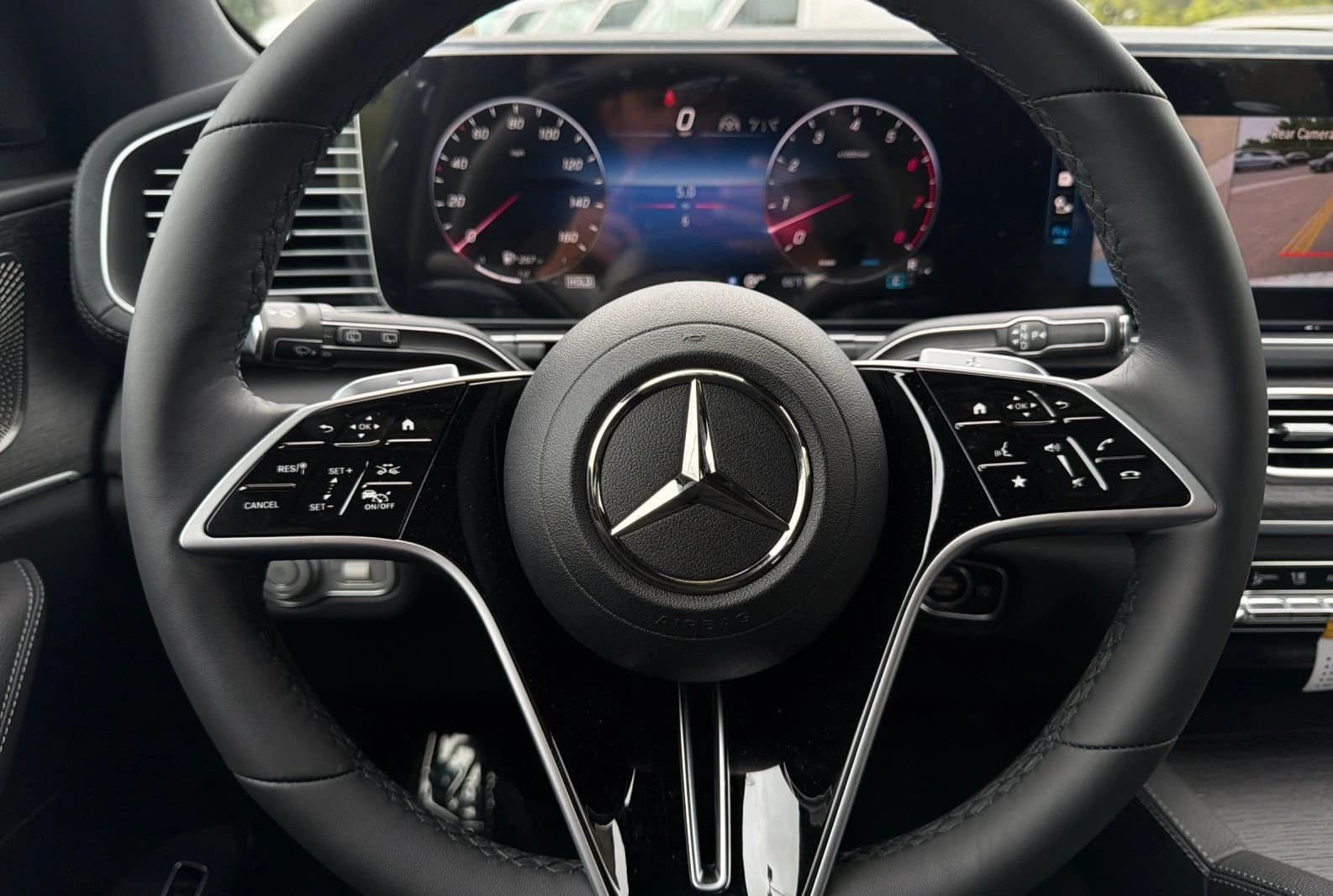 Mercedes-Benz GLS GLS 450 4MATIC SUV 2026 — side view