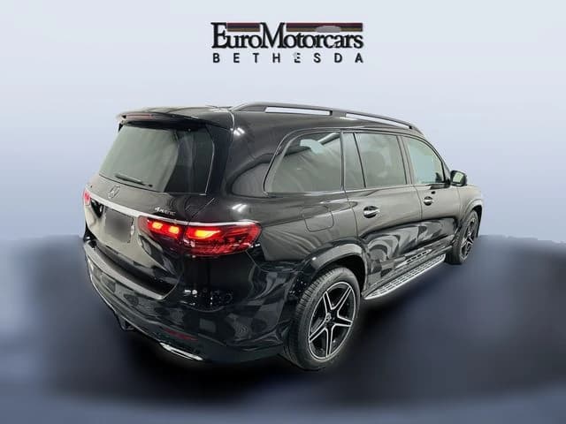 Mercedes-Benz GLS GLS 450 4MATIC SUV 2026 — side view