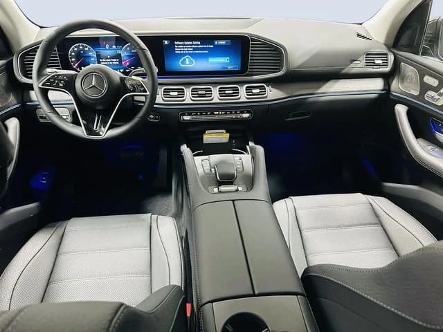 Mercedes-Benz GLS GLS 450 4MATIC SUV 2026 — side view