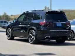 Mercedes-Benz GLS GLS 450 4MATIC SUV 2026 — side view