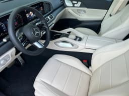 Mercedes-Benz GLS GLS 450 4MATIC SUV 2026 — side view