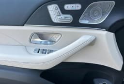 Mercedes-Benz GLS GLS 450 4MATIC SUV 2026 — side view