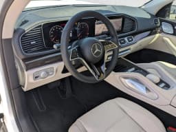 Mercedes-Benz GLS GLS 450 4MATIC SUV 2026 — side view