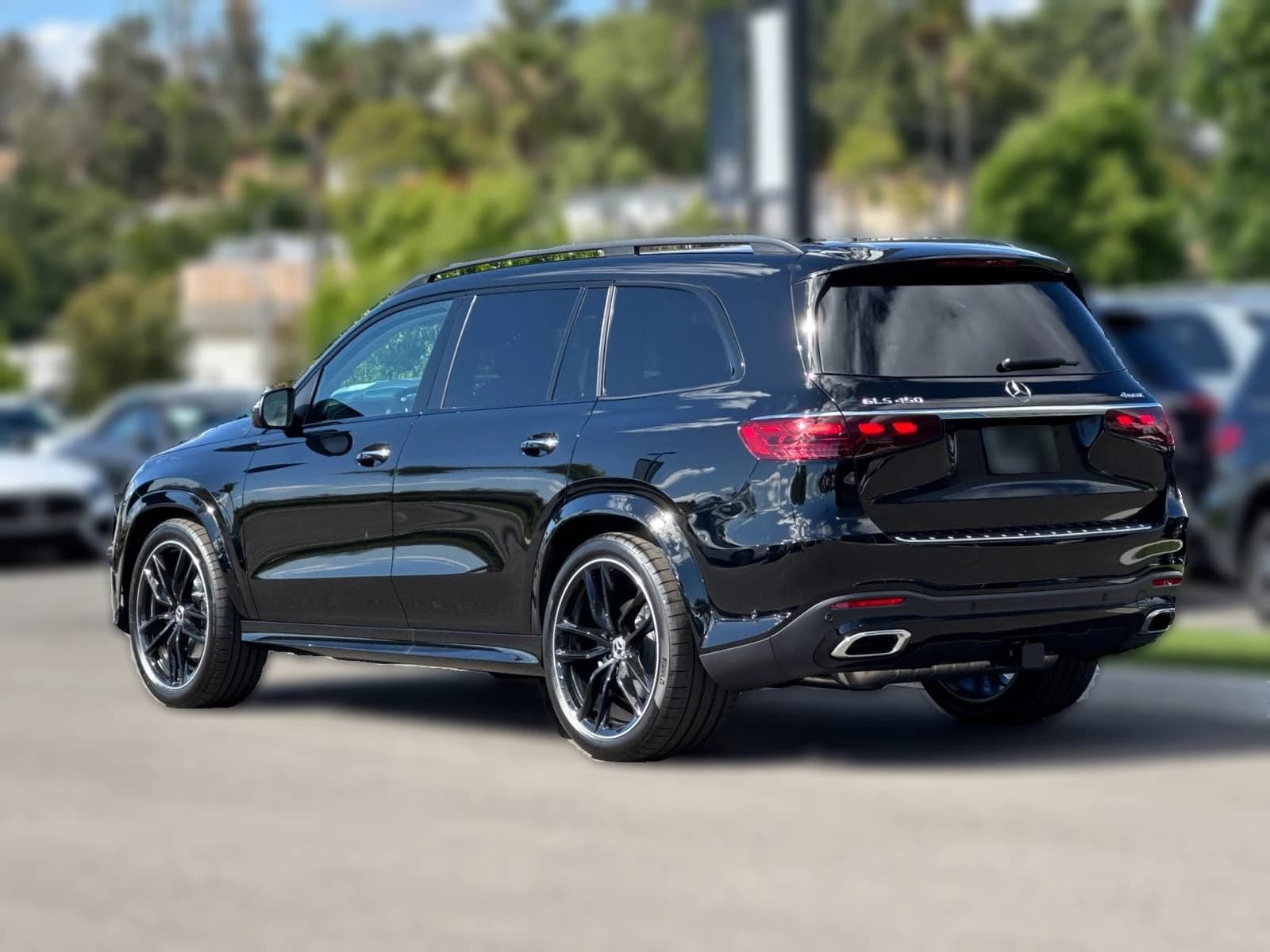 Mercedes-Benz GLS GLS 450 4MATIC SUV 2026 — side view