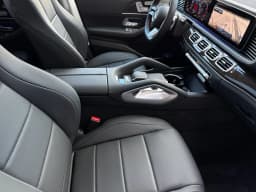 Mercedes-Benz GLS GLS 450 4MATIC SUV 2026 — side view