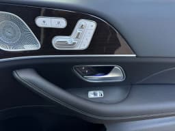 Mercedes-Benz GLS GLS 450 4MATIC SUV 2026 — side view