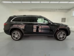 Mercedes-Benz GLS GLS 450 4MATIC SUV 2026 — side view
