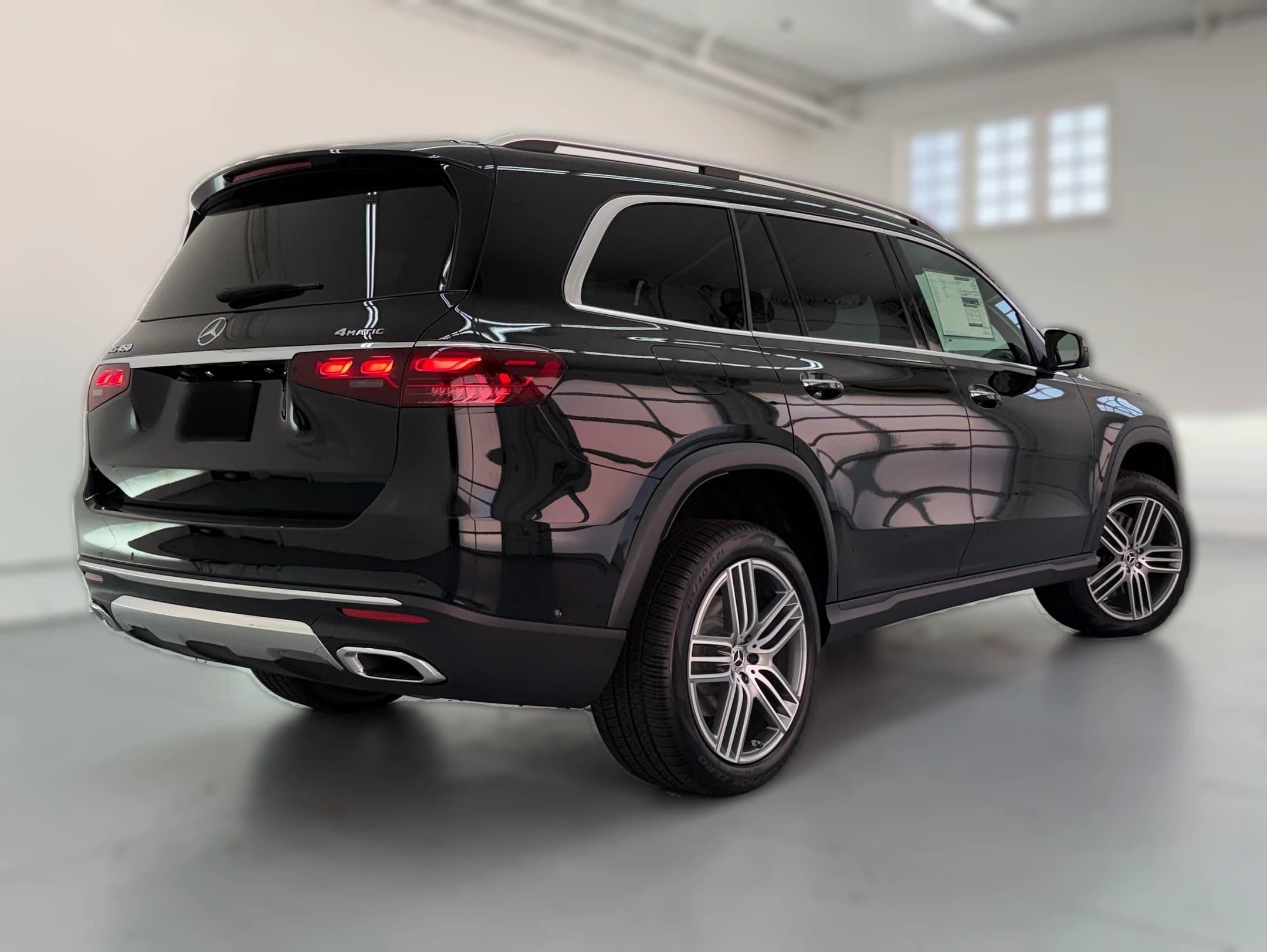 Mercedes-Benz GLS GLS 450 4MATIC SUV 2026 — side view