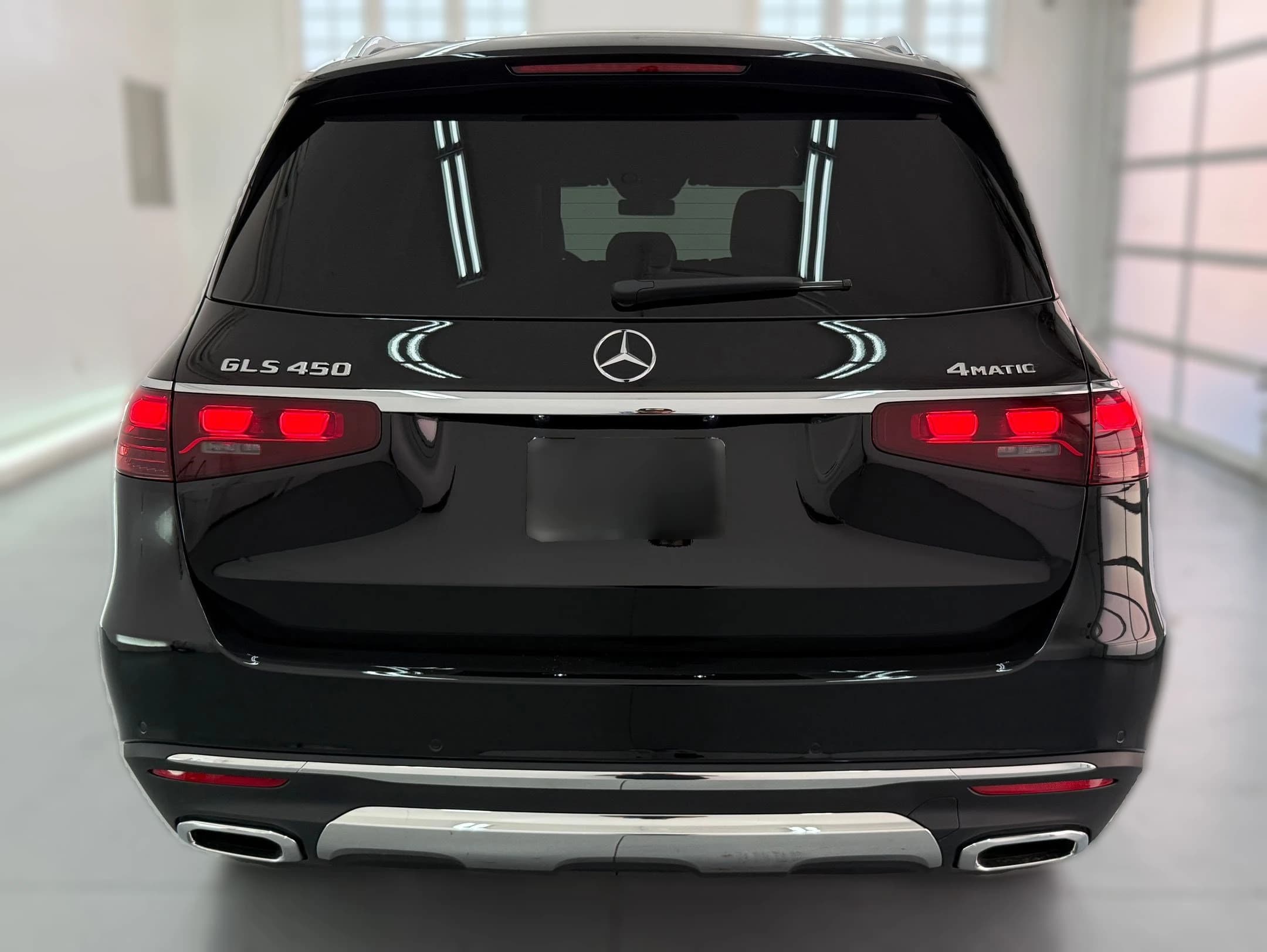 Mercedes-Benz GLS GLS 450 4MATIC SUV 2026 — side view