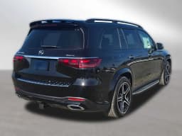 Mercedes-Benz GLS GLS 450 4MATIC SUV 2026 — side view