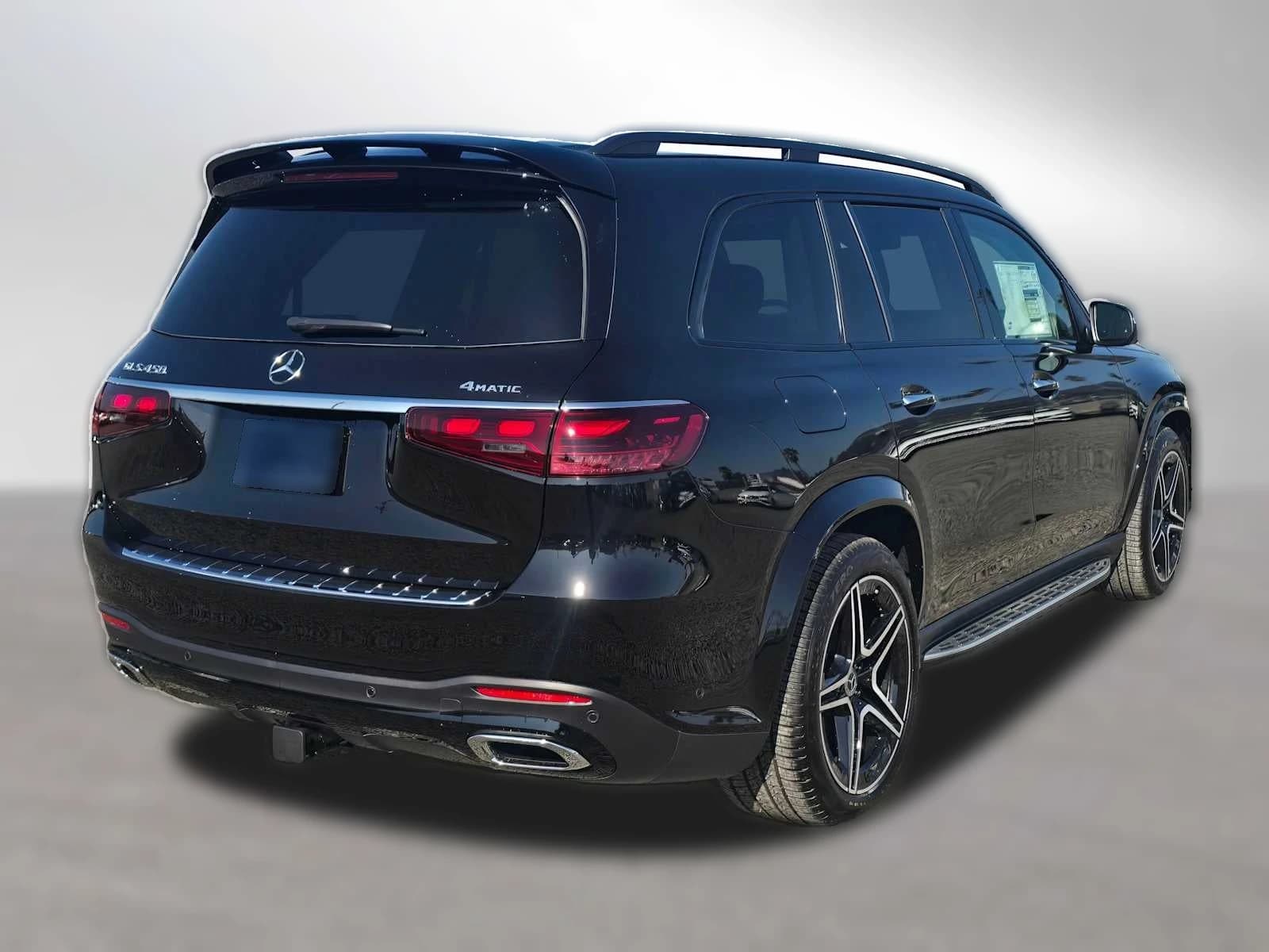 Mercedes-Benz GLS GLS 450 4MATIC SUV 2026 — side view