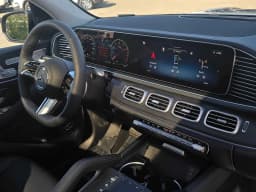Mercedes-Benz GLS GLS 450 4MATIC SUV 2026 — side view