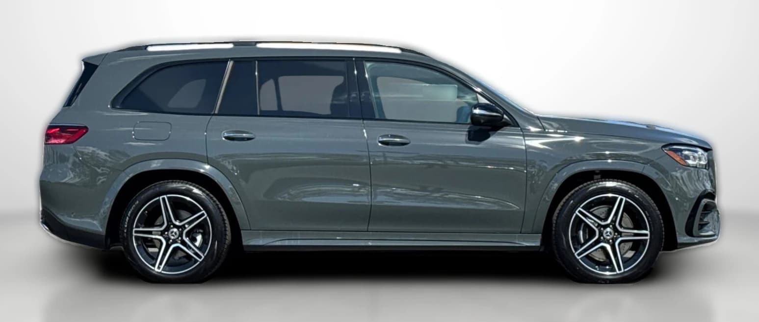 Mercedes-Benz GLS GLS 450 4MATIC SUV 2026 — side view