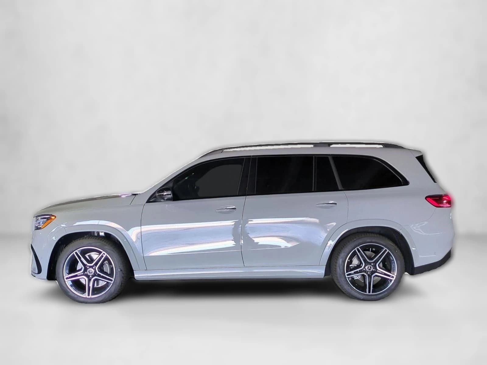 Mercedes-Benz GLS GLS 450 4MATIC SUV 2026 — side view