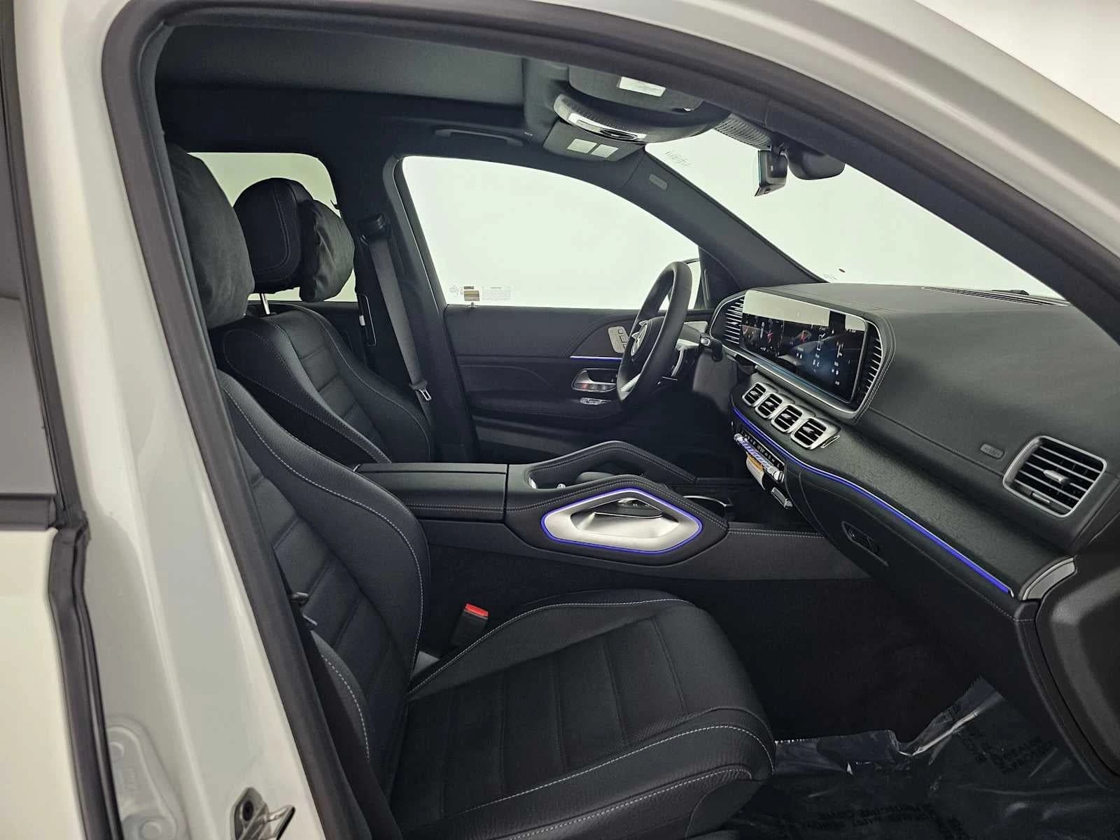 Mercedes-Benz GLS GLS 450 4MATIC SUV 2026 — side view