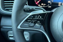 Mercedes-Benz GLS GLS 450 4MATIC SUV 2026 — side view