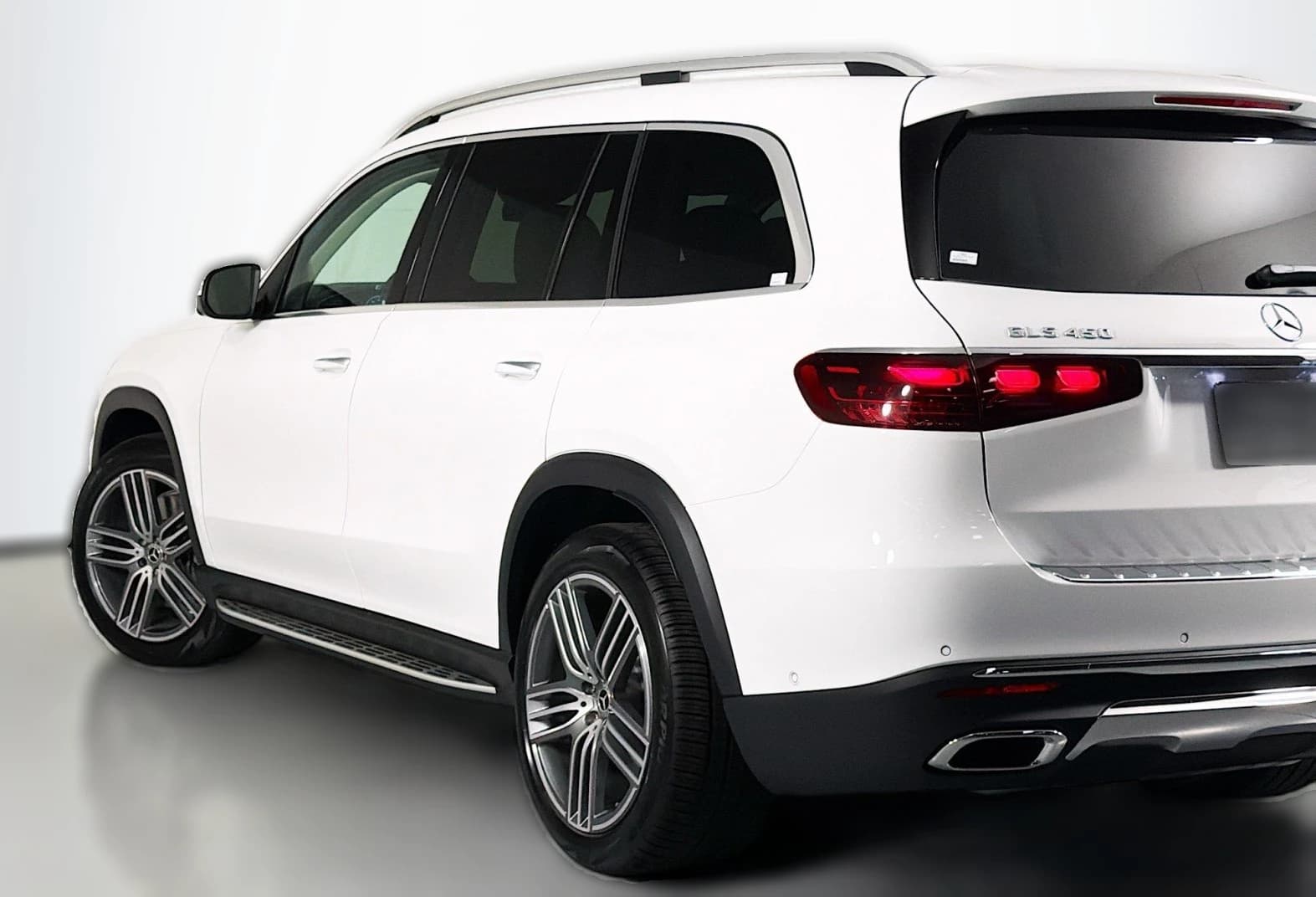 Mercedes-Benz GLS GLS 450 4MATIC SUV 2026 — side view